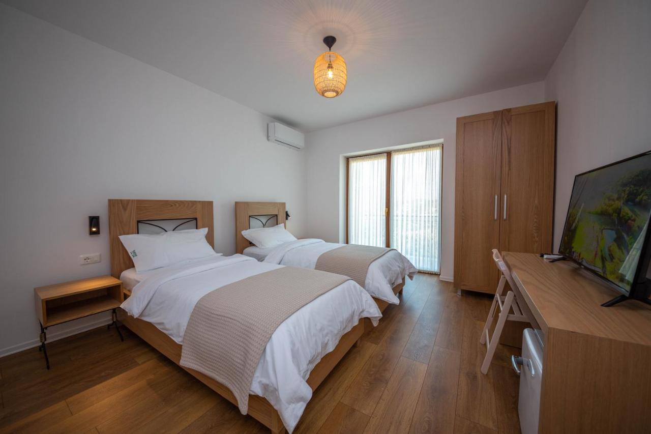 Gle-Alb Agrotourism Hotel Tepelena Kültér fotó