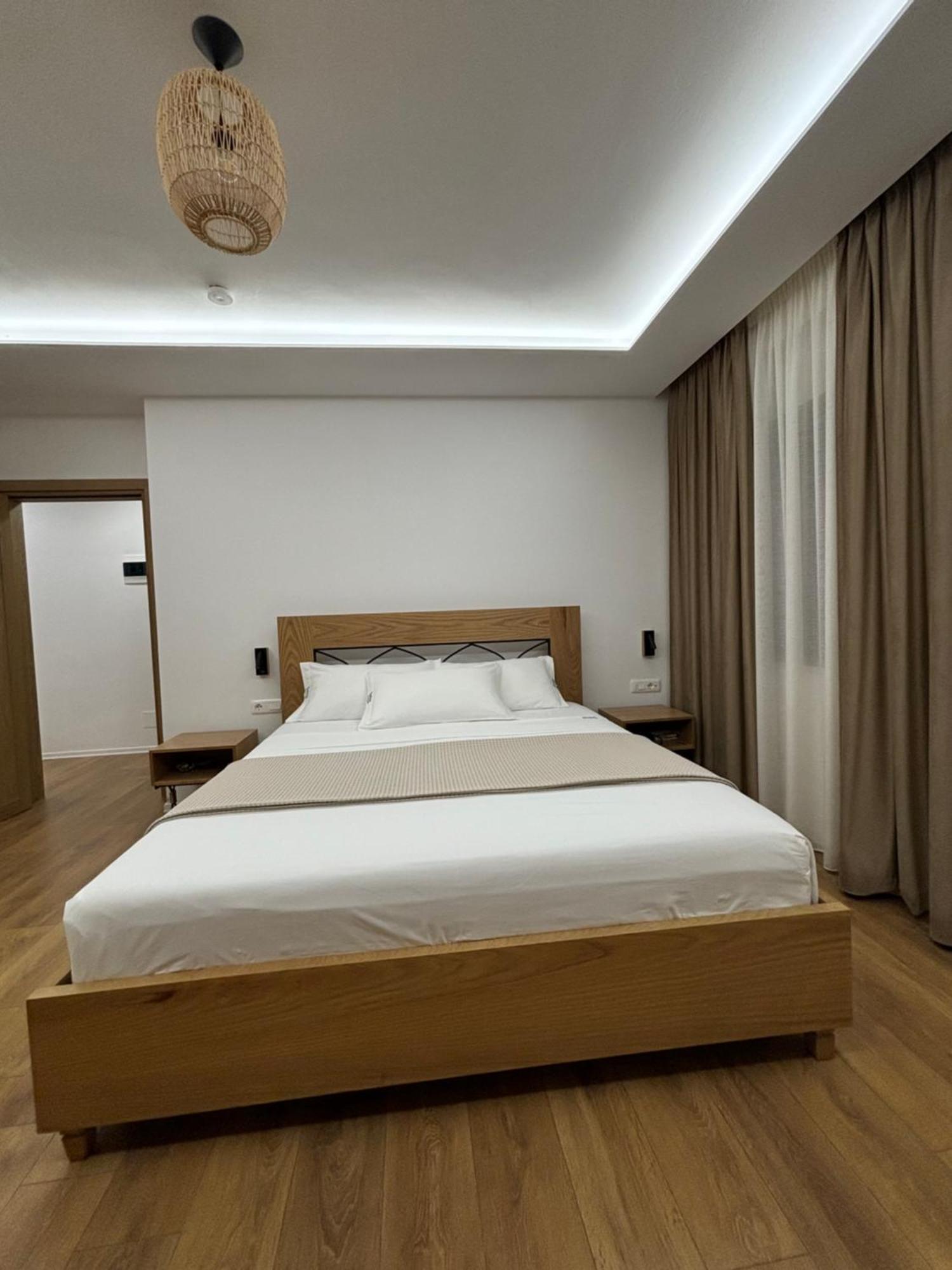 Gle-Alb Agrotourism Hotel Tepelena Kültér fotó